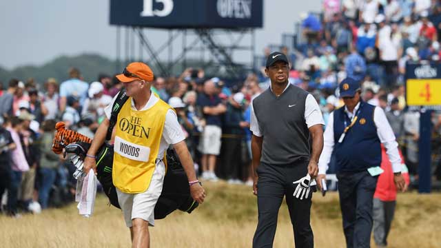 Jordan Spieth impresiona, Tiger Woods ruge