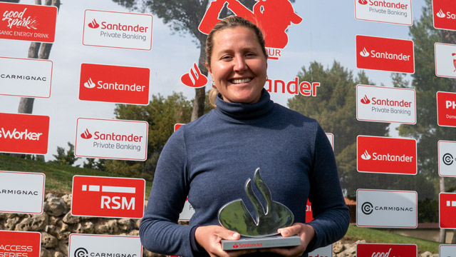 Camilla Hedberg, brillante campeona del Santander Golf Tour Zaragoza