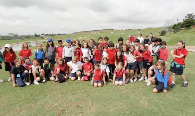 La Federación Navarra edita un manual para el fomento del golf escolar