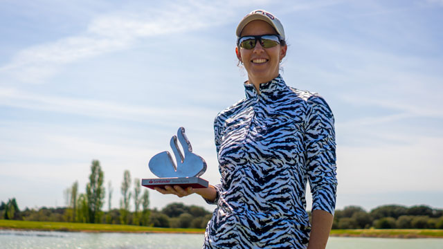 Mireia Prat, brillante campeona del Santander Golf Tour Burgos