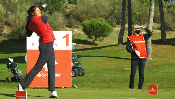 Carolina López Chacarra primera ronda Santander Golf Tour Madrid 2020