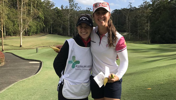Nuria Iturrios y Luna SObrón Australia Classic 2019 tercera ronda