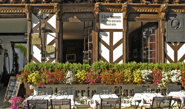 Paris restaurante golf