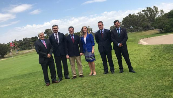 Reuníón golf con el ministro de Energía, Turismo y Agenda Digital