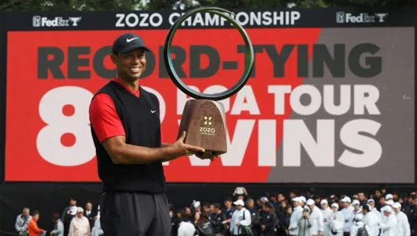 Tiger Woods victoria ZOZO Championship 2019 trofeo