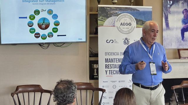 La AEGG reuneix a prop de 60 professionals en Pedreña
