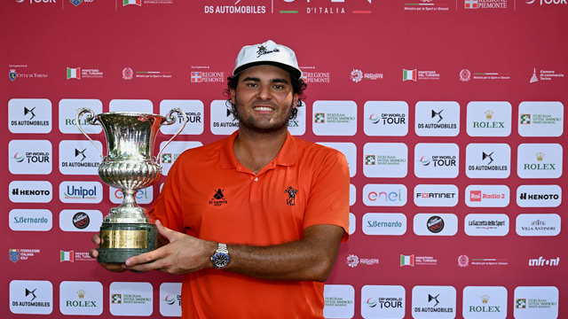 Eugenio Chacarra es corona en el Open d'Itàlia, aconsegueix un doblet històric i treu bitllet per a The Open