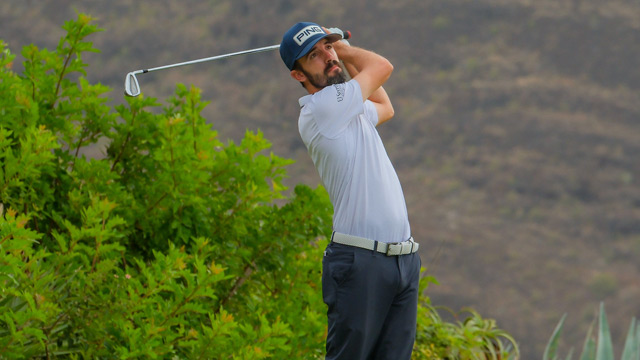 Lars Keunen lidera en Tecina Golf amb cinc espanyols a l'aguait