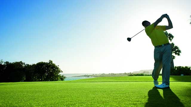 Estrictas medidas en el regreso del golf