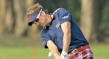 Ian Poulter, 60 golpes y liderato en Hong Kong