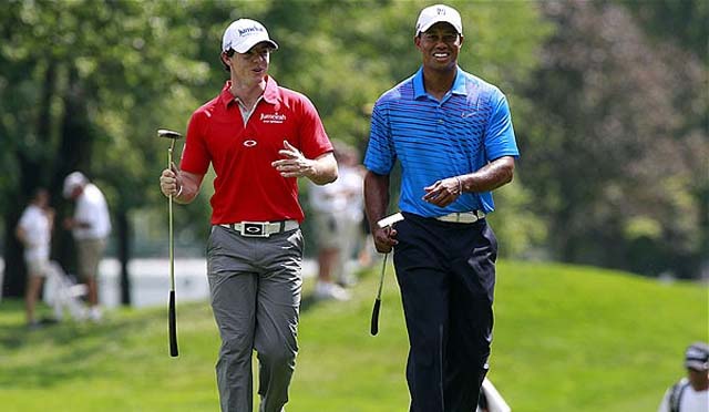 Rory McIlroy tiene bajo control a Tiger Woods
