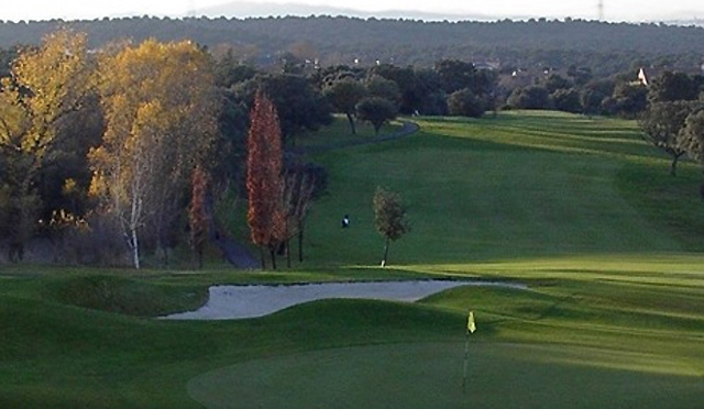 En el Jarama, el golf también va sobre ruedas