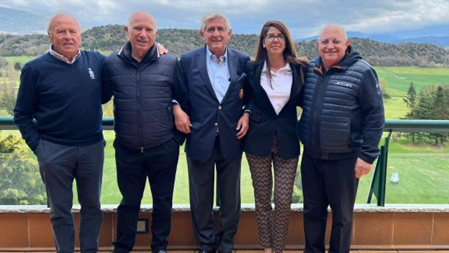 Gonzaga Escauriaza visita Aravell Golf & Country Club con motivo de su 25 aniversario