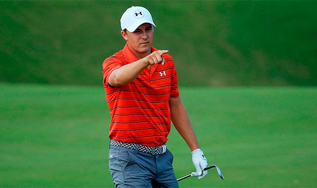 Spieth mantiene el control en Maui