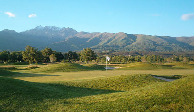 Candeleda contará con un nuevo lago en su campo de golf