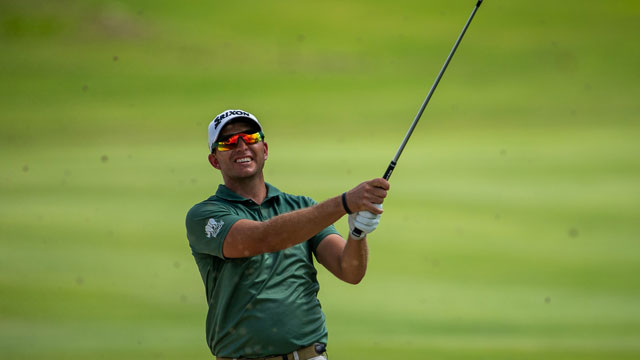 Un inspirado Dean Burmester comienza liderando en Leopard Creek