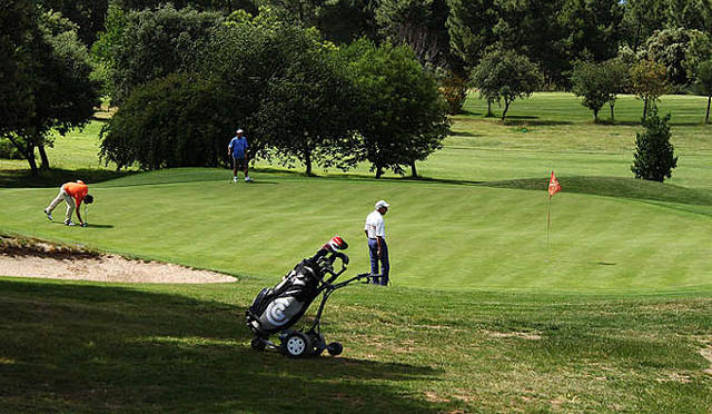 La Navidad llena del golf El Bierzo