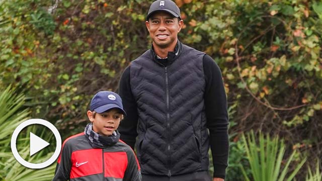 Los Woods, padre e hijo, disfrutan juntos en el PNC Championship
