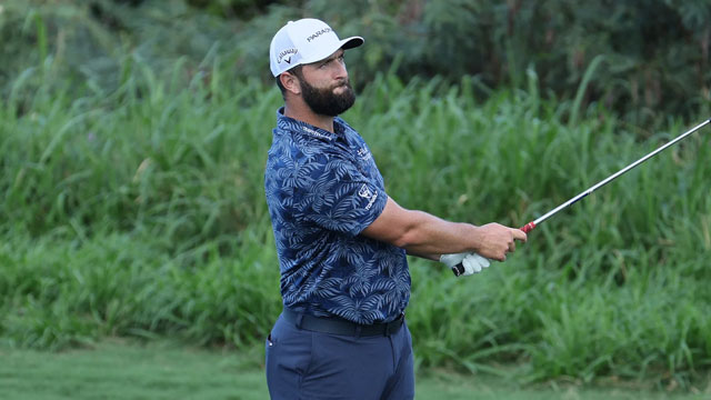 Jon Rahm comienza mandando en Kapalua