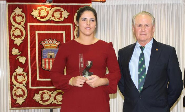 Natalia Escuriola colecciona premios