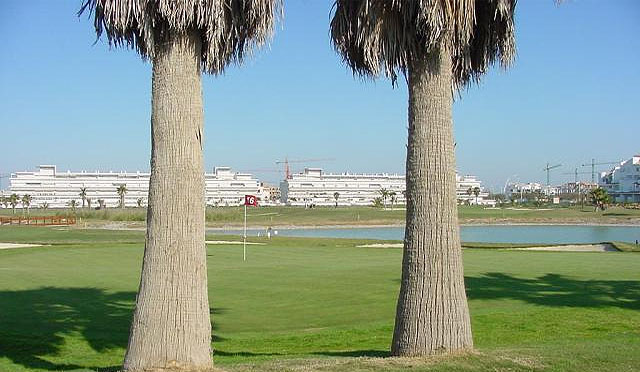 Dos grandes parejas se ponen al frente en Costa Ballena