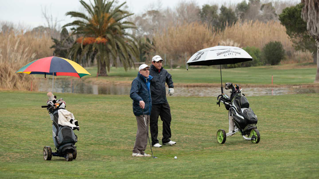 La lluvia no pudo con un día Blue en Oliva Nova