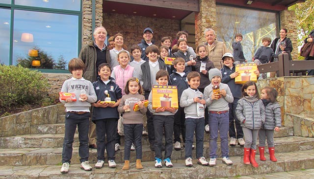 Los peques disfrutan del golf en La Coruña