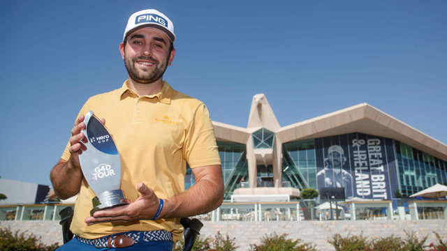 Juan Postigo se consagra en Abu Dhabi