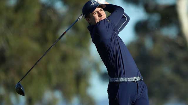 Ortiz y Reed lideran, con polémica, en Torrey Pines