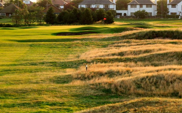 Hoy jugamos: el hoyo 1 del Royal Lytham & St. Annes