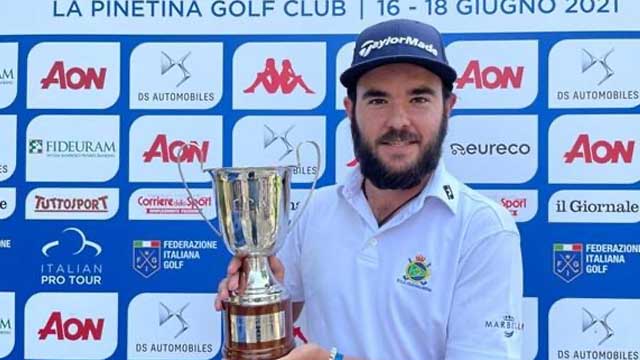 Ángel Hidalgo mantiene su idilio con el Alps Tour