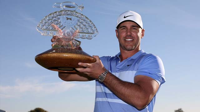 Brooks Koepka remonta para llevarse la victoria en Scottsdale