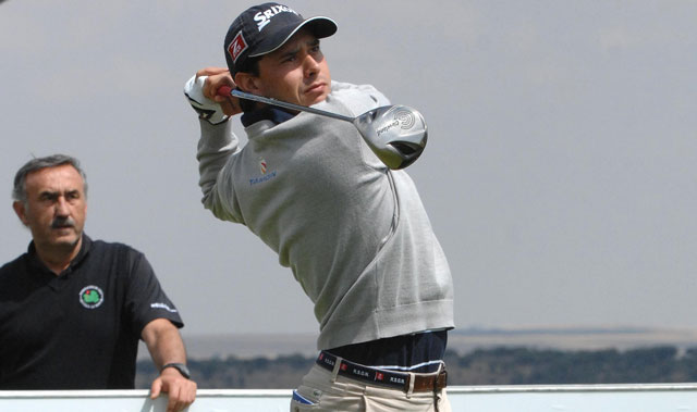 Borja Etchart lidera en ASR Golf