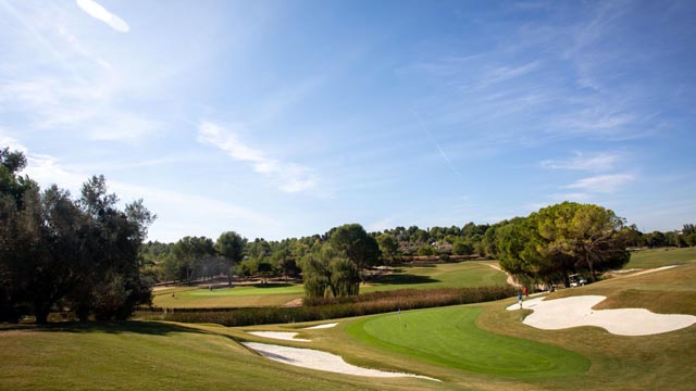 Vuelve el golf: reabre el Club de Golf El Bosque