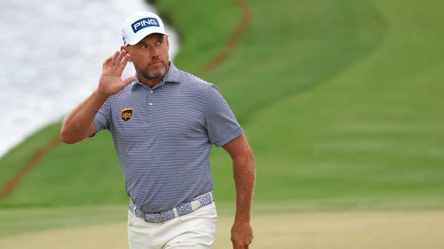 Lee Westwood sienta cátedra en Bay Hill