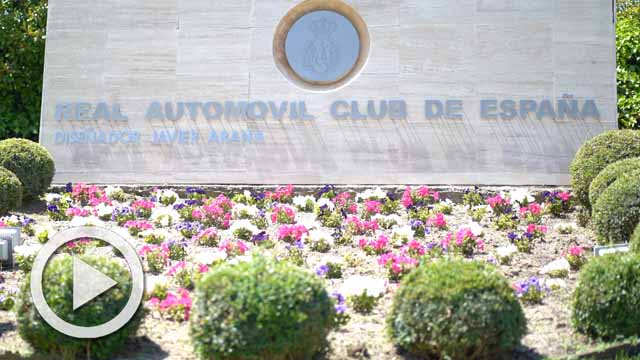 El golf vuelve al RACE