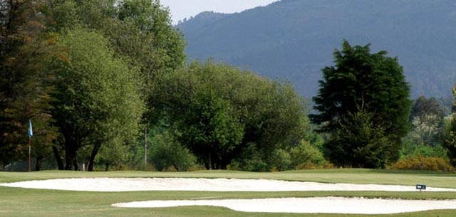 Te invitamos a jugar al golf en La Coruña