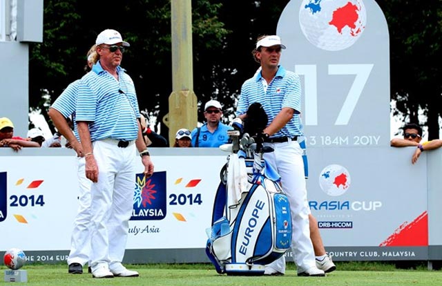 Asia reacciona en la jornada de Foursomes