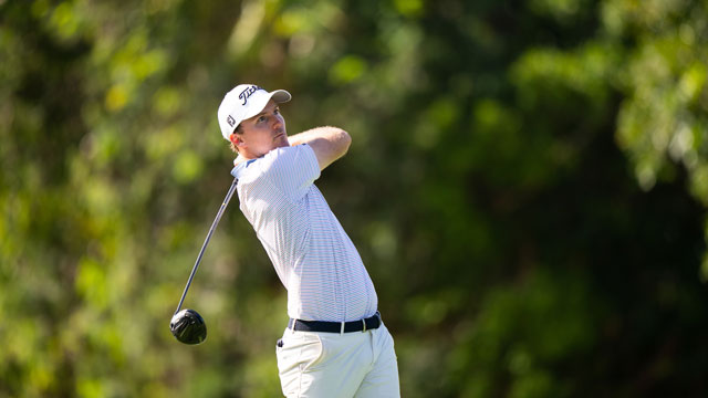 Un gran 63 aupa a Russell Henley al liderato en Mayakoba