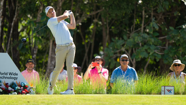 Russell Henley se afianza en Mayakoba