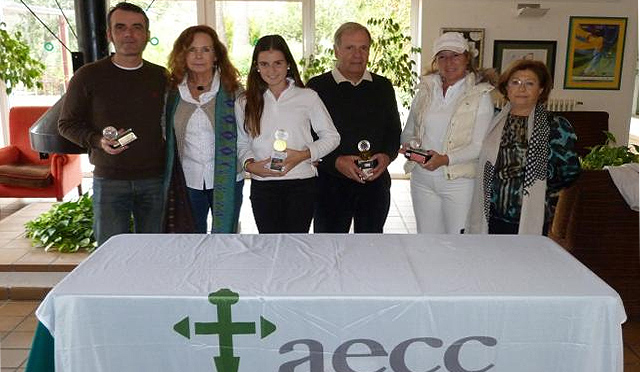 El golf nunca falla a su partido contra el Cáncer