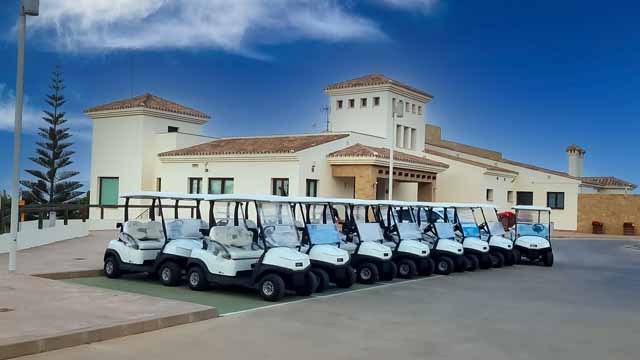 Baviera Golf renueva su flota de buggies