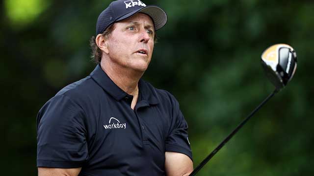 Phil Mickelson vuelve a las andadas