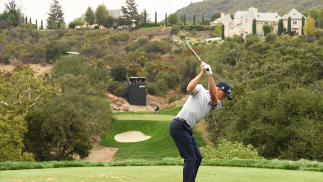 Justin Thomas toma el control en Sherwood Country Club