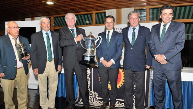 CCVM revalida el titulo de la Copa Javier Arana