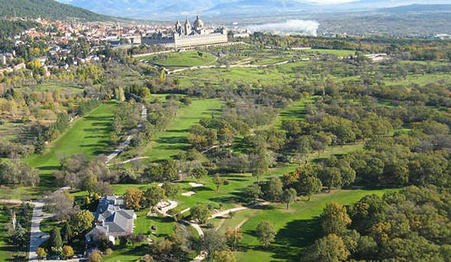 Segunda parada: el golf llega a la estación de El Escorial