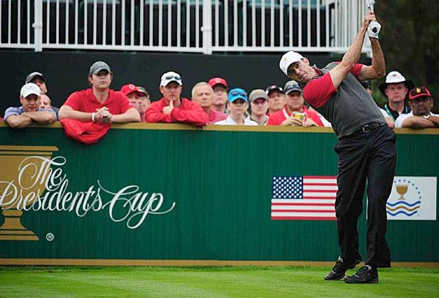 Estados Unidos mantiene el dominio, entre la lluvia, en Muirfield Village