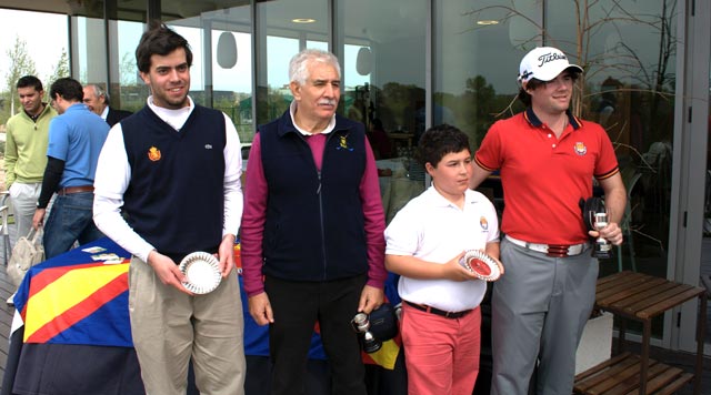 Borja Pérez de Yraolagoitia, primer campeón de la temporada