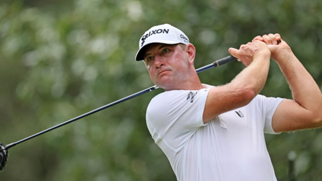 Lucas Glover sigue montado en la ola