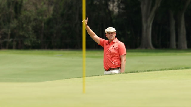 El putter otorga el liderato a Harry Hall en Colonial